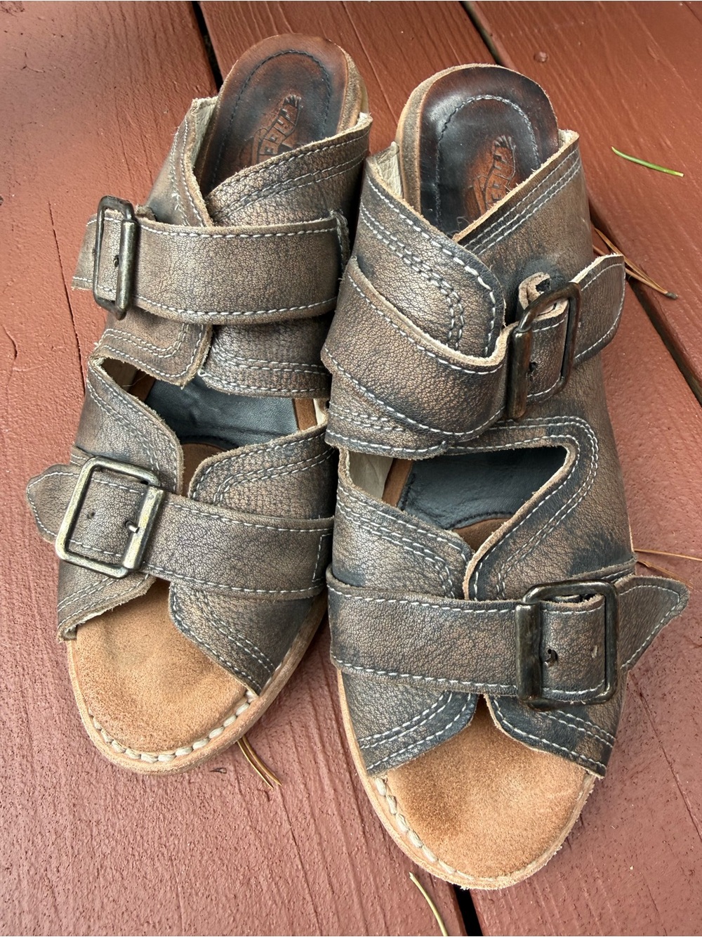 Freebird by Steven Brown Leather Buckle Clog Mules - Picture 2 of 3